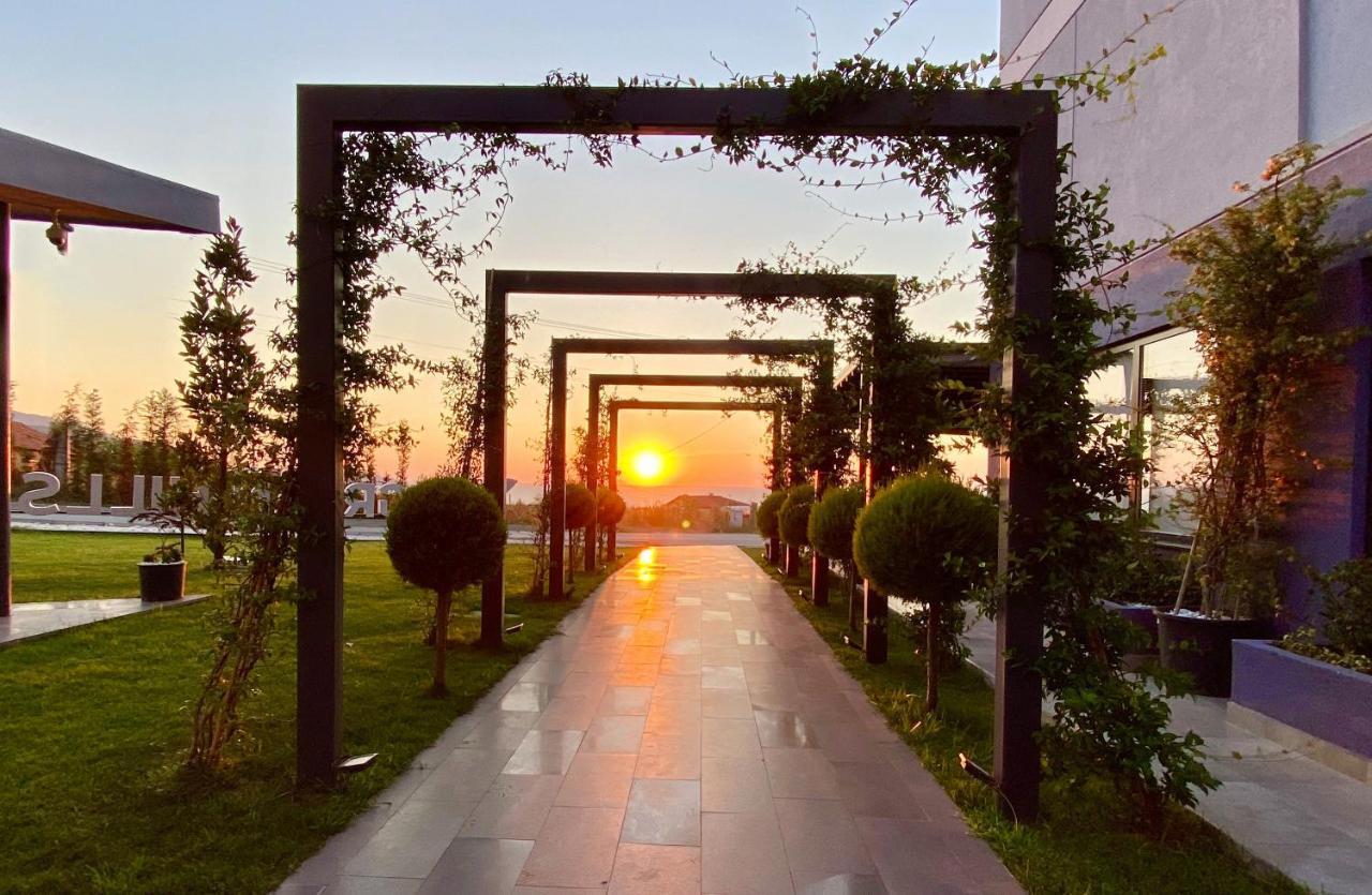 Green Hills Suites Ялова Экстерьер фото