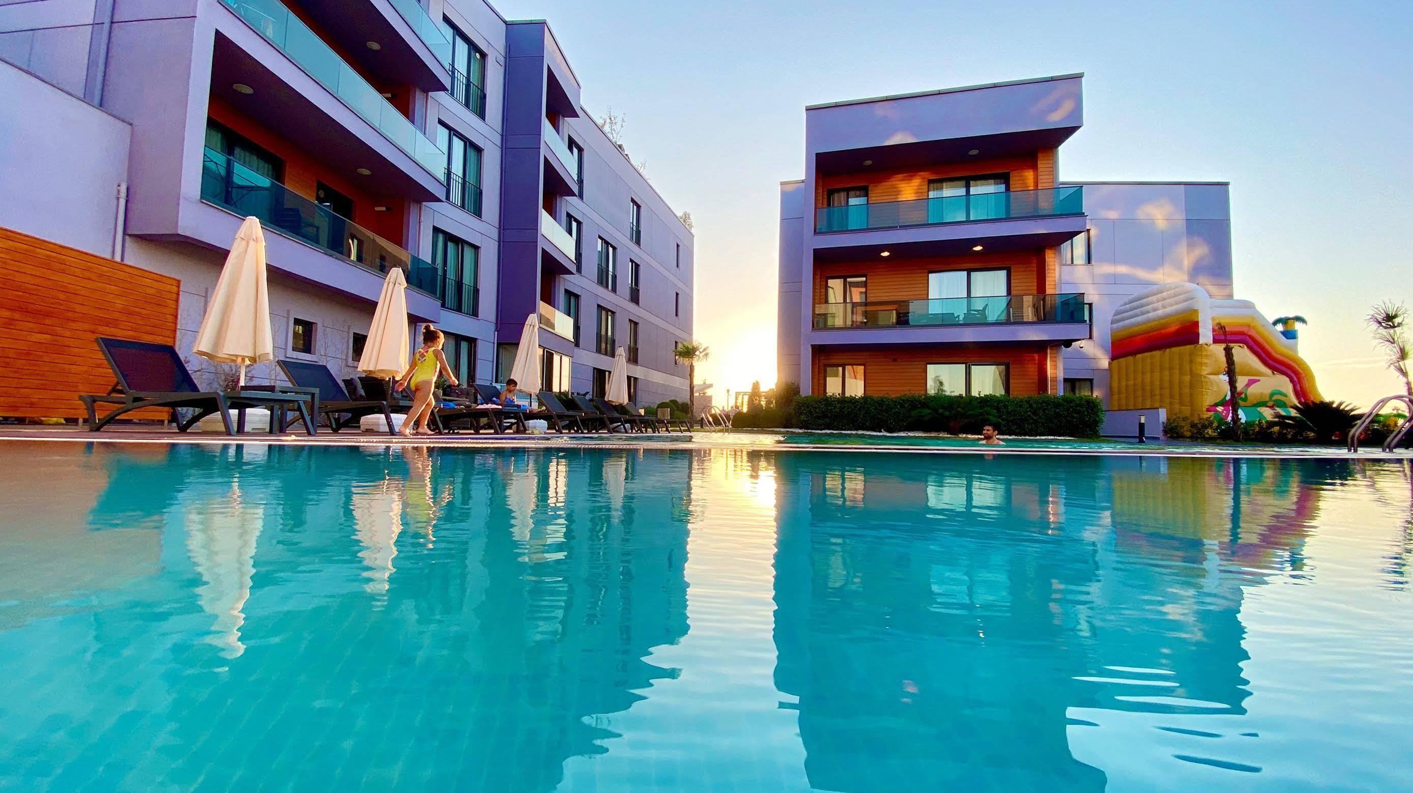 Green Hills Suites Ялова Экстерьер фото